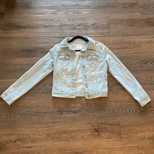 Faded Denim Jacket ➰